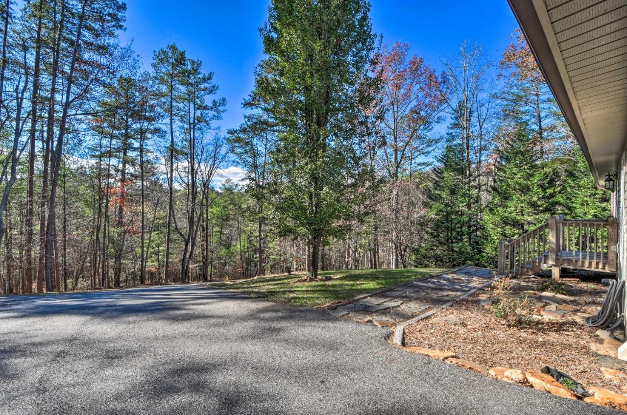 Blairsville Home With Deck And Stunning Mountain Views Hood Exterior foto